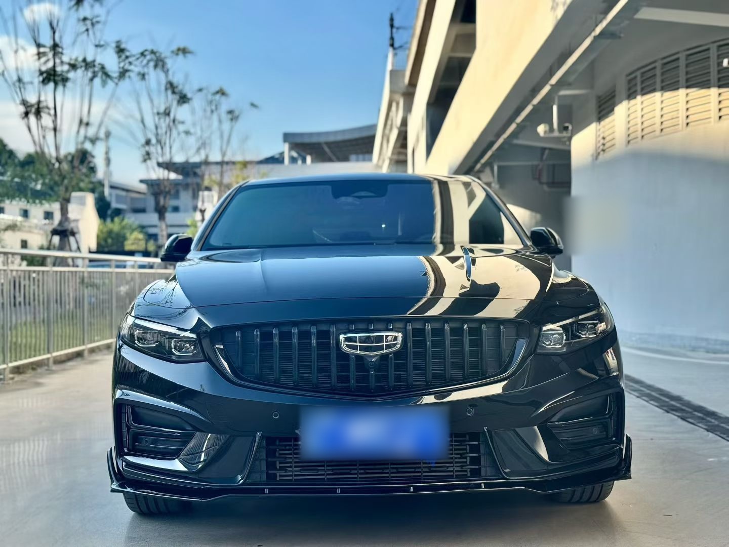 Geely Auto Preface 2024 2.0TD Xiaohan Edition — снимка 3
