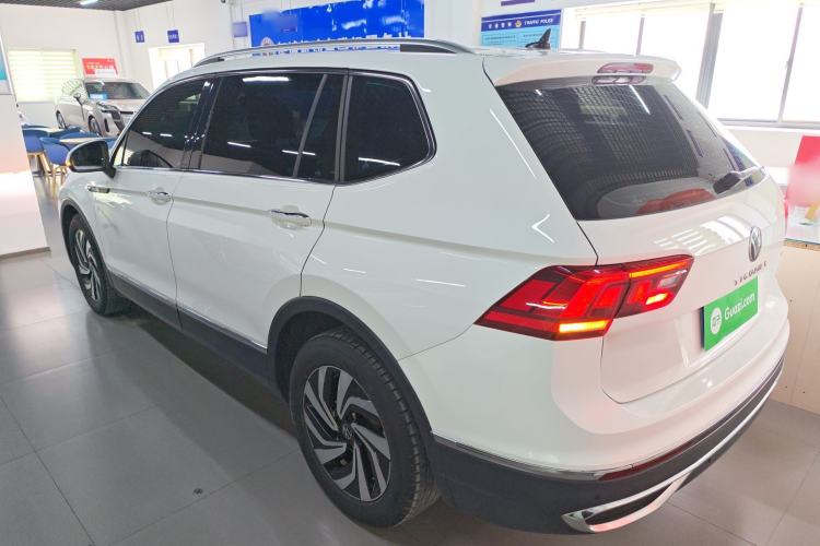 Used Volkswagen Tiguan L 2023 330TSI Automatic Two-Wheel Drive Smart Edition Rear Left 45 Deg