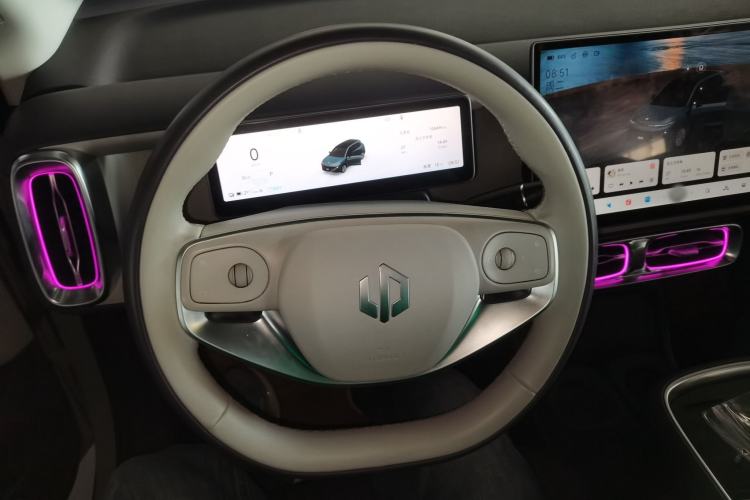 Used Leapmotor B10 2025 510 Joyful Edition Steering Wheel