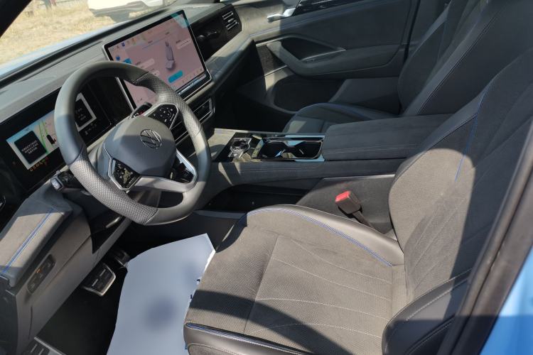 Used Volkswagen Tiguan L 2024 PRO 380TSI Four-Wheel Drive R-Line Prestige Edition Left Front Seat