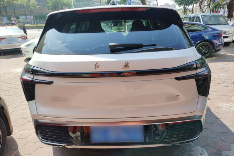 Used Hongqi HS3 2024 1.5T Zhiwei Edition
