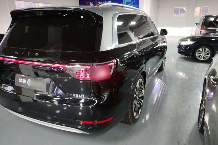 Used Hima AITO M9 2025 Extended-Range Max Version 52 kWh 5-Seater Edition