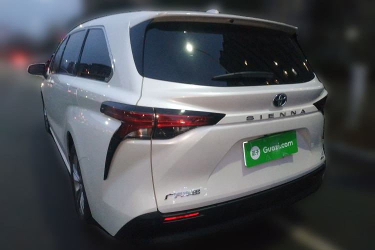 Used Toyota Sienna 2024 2.5L Hybrid Comfort Edition