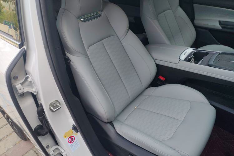 Used CHANGAN NEVO Q05 2025 Truly Delicious Version 125cc Beyond-Excellent Type Right Front Seat