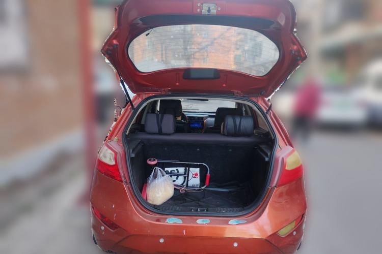 Used FAW Xiali N7 2013 1.3L Manual Luxury Model
