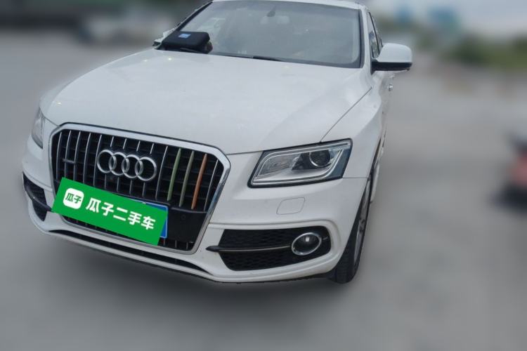 Used Audi Q5 2018 Collector's Edition 40 TFSI Technology Model