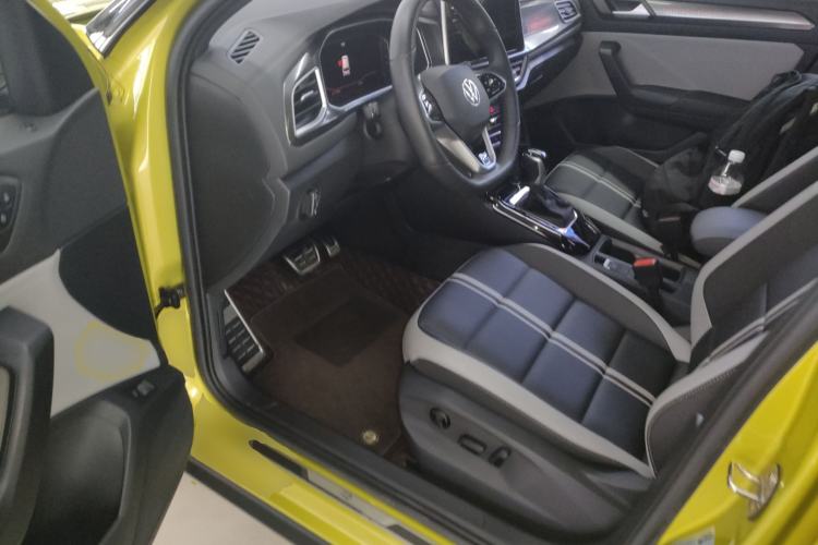 Used Volkswagen T-ROC 2023 300TSI DSG Two-Wheel Drive Starlight Edition Driver Seat