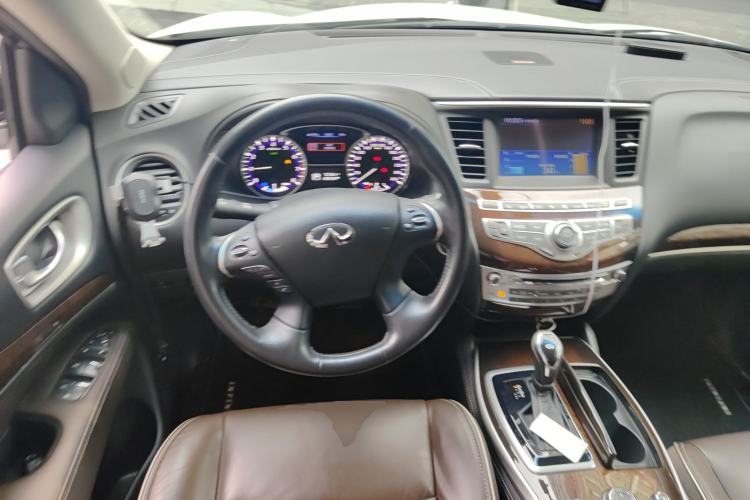 Used Infiniti QX60 2018 2.5 S/C Hybrid Two-Wheel-Drive Excellence Edition China VI Standard
