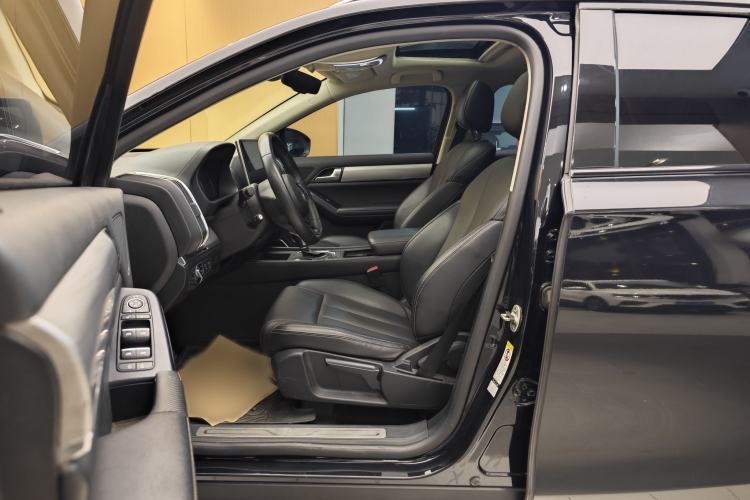 Used BYD Tang 2019 2.0T Automatic SmartConnect Luxury Edition 7 Seats China VI Standard
