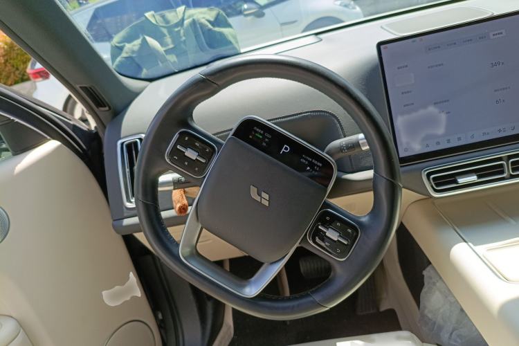 Used Li Auto L9 2022 Max model Steering Wheel