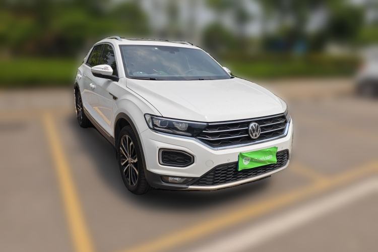 Used Volkswagen T-ROC 2019 280TSI DSG Two-Wheel-Drive Luxury Version China V Emission Standard Front Right 45 Deg
