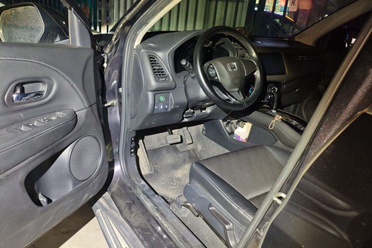 Used Honda Vezel 2019 1.5L CVT Luxury Model China VI
