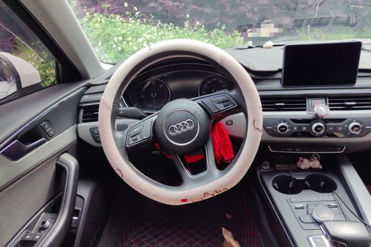 Used Audi A4L 2019 35 TFSI Ambition China V