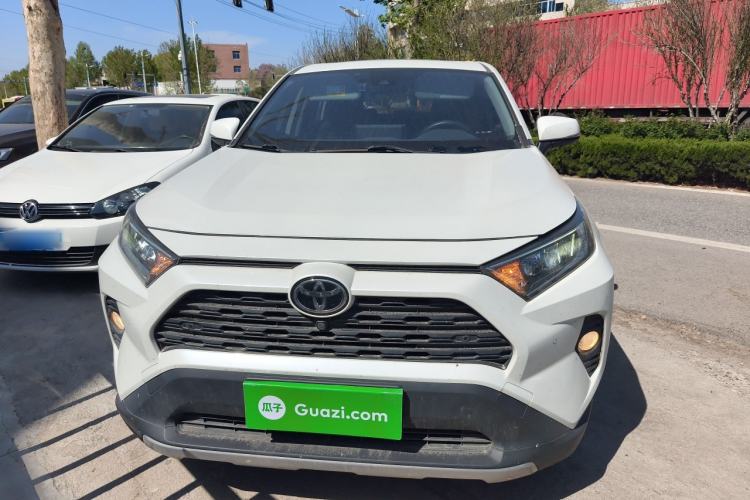 Used Toyota RAV4 2022 2.0L CVT Two-Wheel Drive Fashion Plus Edition Front