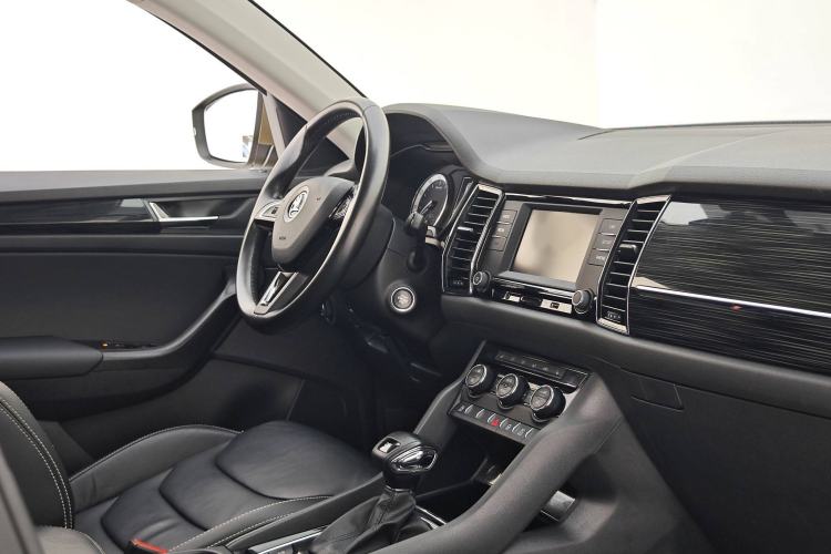 Used Skoda Kodiaq 2017 TSI330 7-Seater Two-Wheel-Drive Luxury Edition
