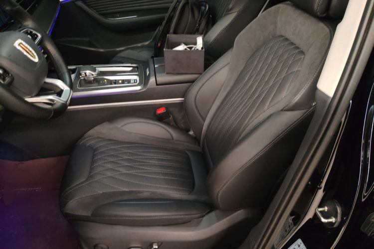 Used Hongqi HS5 2023 2.0T Qixiang Pro Edition
