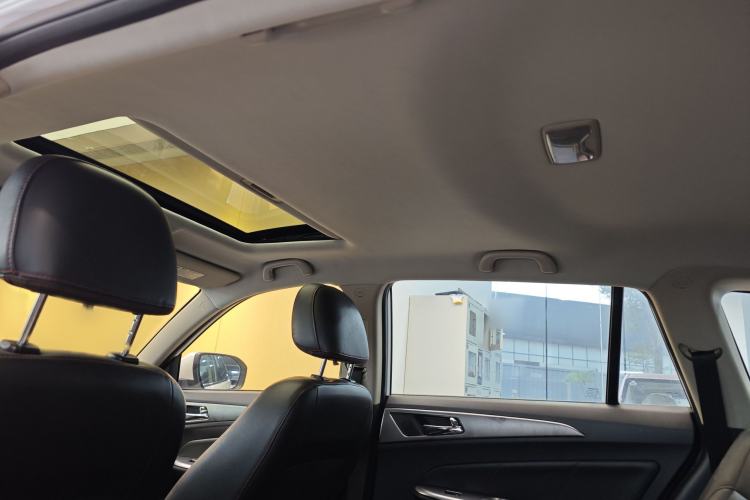 Used Changan CS75 2014 2.0L Manual Luxury Version China V Standard
