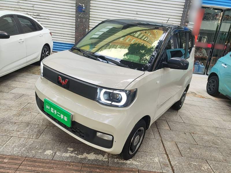 Used Wuling Hongguang MINIEV 2021 Macaron Sandwich Model 120 km Lithium Iron Phosphate — 1