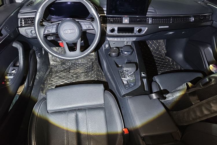 Used Audi A4L 2020 40 TFSI Fashion Dynamic Model Center Console