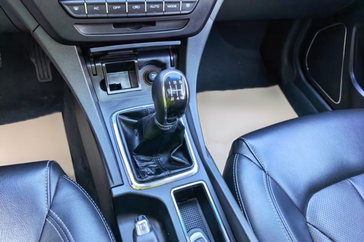 Used Geely Auto Emgrand 2017 Sedan Million Edition 1.5L Manual - Upward Version
