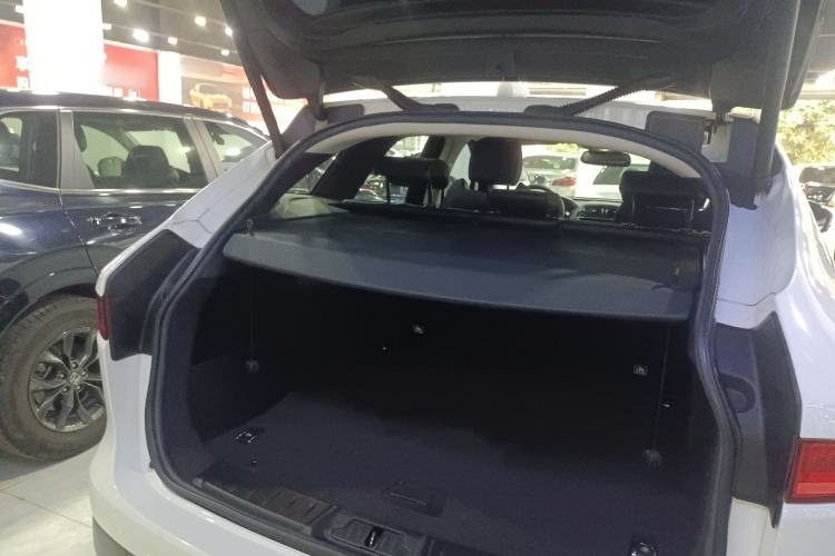 Used Jaguar F-PACE 2016 2.0T Two-Wheel-Drive R-Sport Sport Edition
