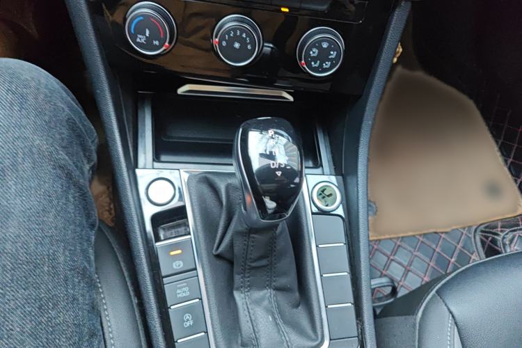 Used Volkswagen Sagitar 2022 280TSI DSG Flyover Edition