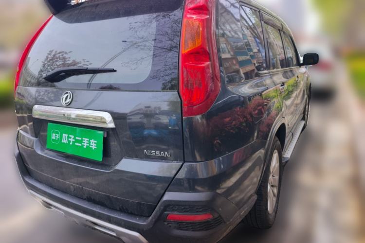 Used Dongfeng Fengdu MX6 2016 2.0L CVT Two-Wheel Drive Dream Edition
