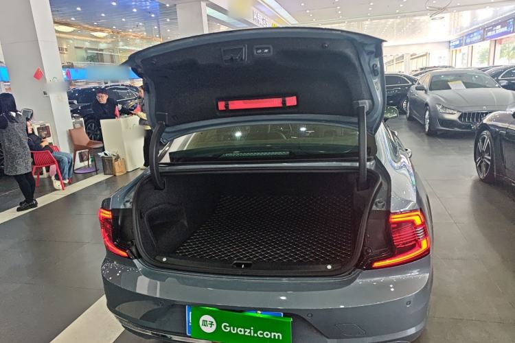 Used Volvo S90 2022 B5 Zhiyuan Luxury Edition