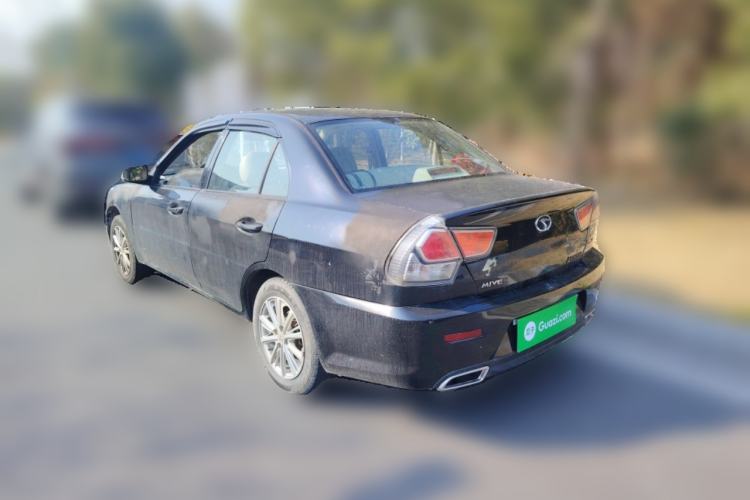 Used Soueast V3 Lingyue 2014 1.5L Manual Entry-Level Version Rear Left 45 Deg