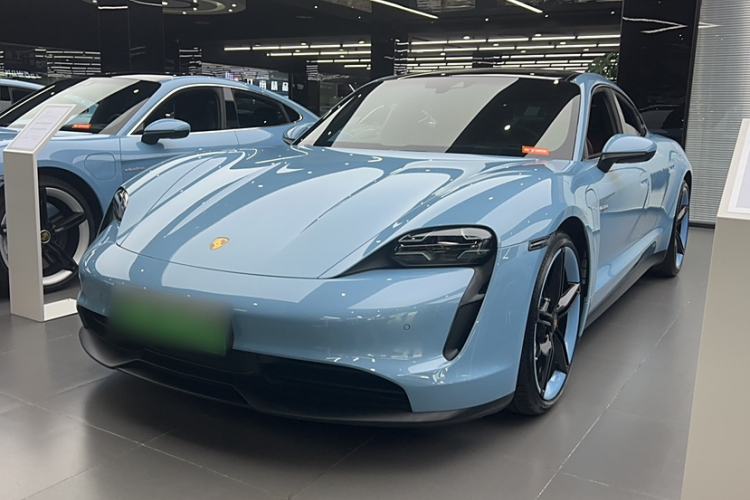 Used Porsche Taycan 2022-Year Updated Taycan