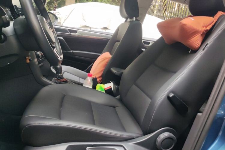 Used Volkswagen Golf Sportsvan 2019 280TSI Automatic Trendy Model China VI Standard Left Front Seat