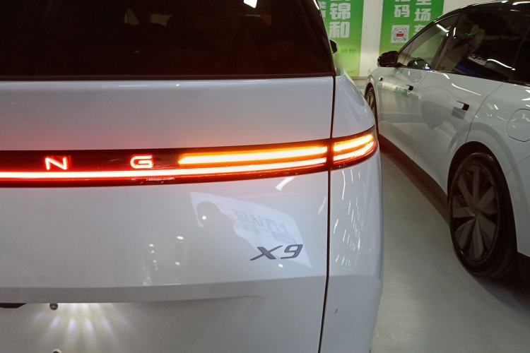 Used XPeng X9 2025 740 Ultra-Long Range Max
