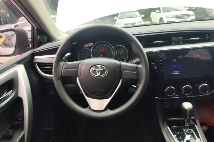 Used Toyota Corolla 2017 Revised Version 1.6L S-CVT GL
