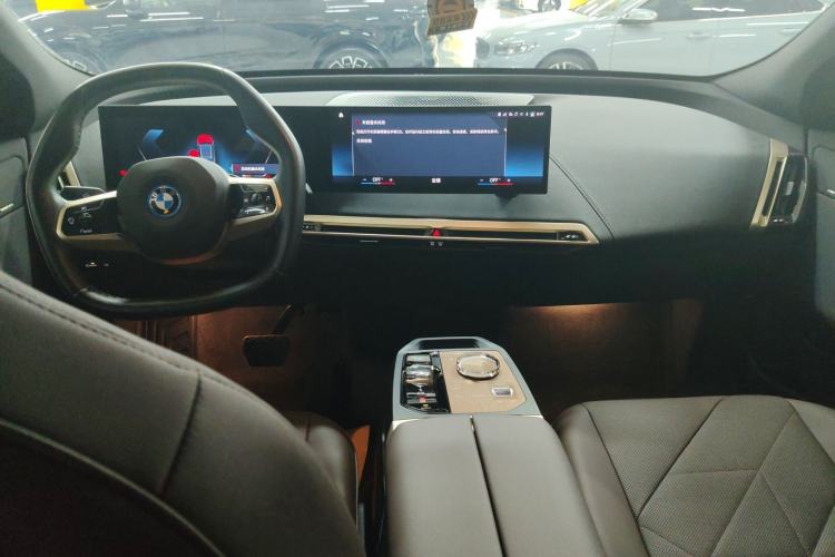 Used BMW iX 2022 xDrive40