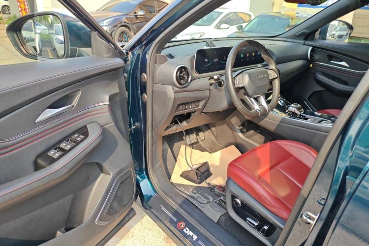 Used FORTHING T5 EVO 2021 1.5TD DCT Starry Edition Driver Seat