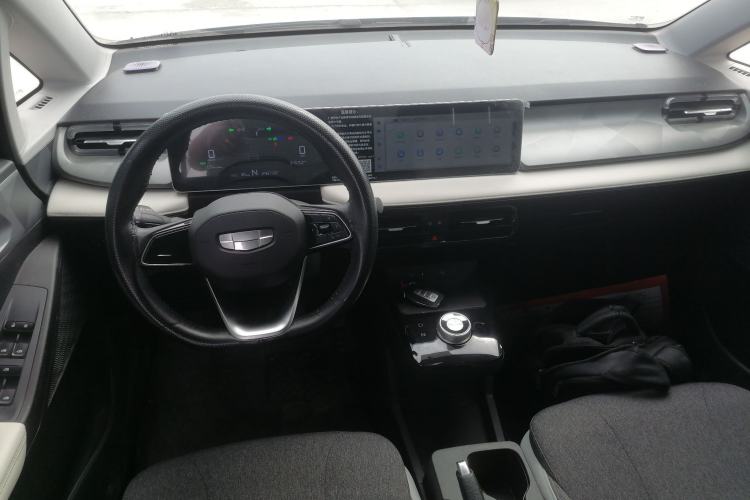 Used Geometry E Firefly 2024 301km Flowing Light
