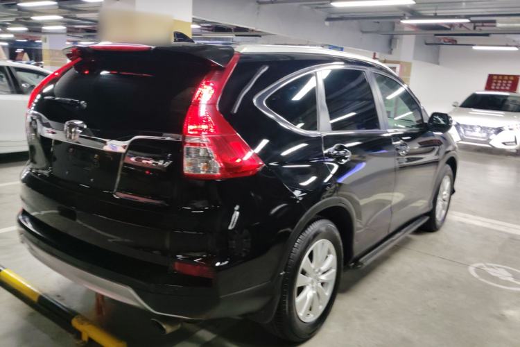 Used Honda CR-V 2016 2.0L Two-Wheel Drive Classic Edition