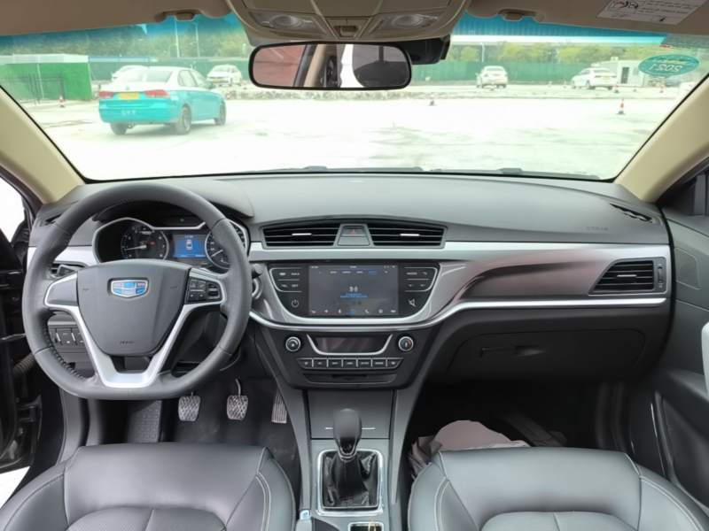 Used Geely Auto Emgrand 2017 Sedan Million Edition 1.5L Manual Upward Connect Version — 9