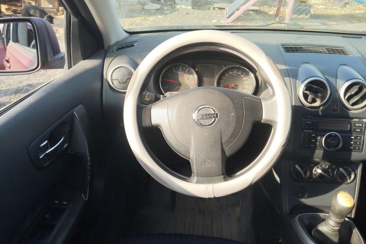 Used Nissan Qashqai 2011 2.0 XL Fire 6MT 2WD