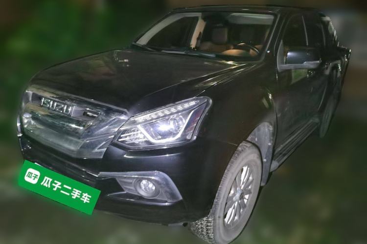 Used Isuzu D-MAX 2022 2.0T Two-Wheel Drive Automatic Gasoline LingShang Version JX4G20A6L