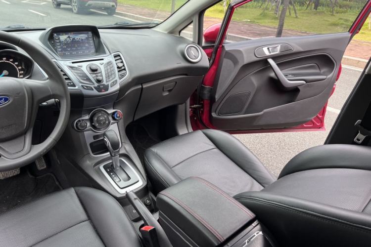 Used Ford Fiesta 2013 Hatchback 1.5L Automatic Fashion Edition