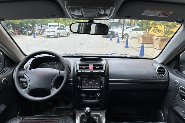 Used Haval H5 Classic 2015 2.0L Manual Two-Wheel Drive Entry-Level Trim