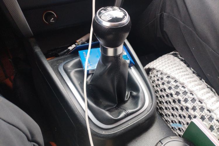 Used Bestune B30 2016 1.6L manual luxury version