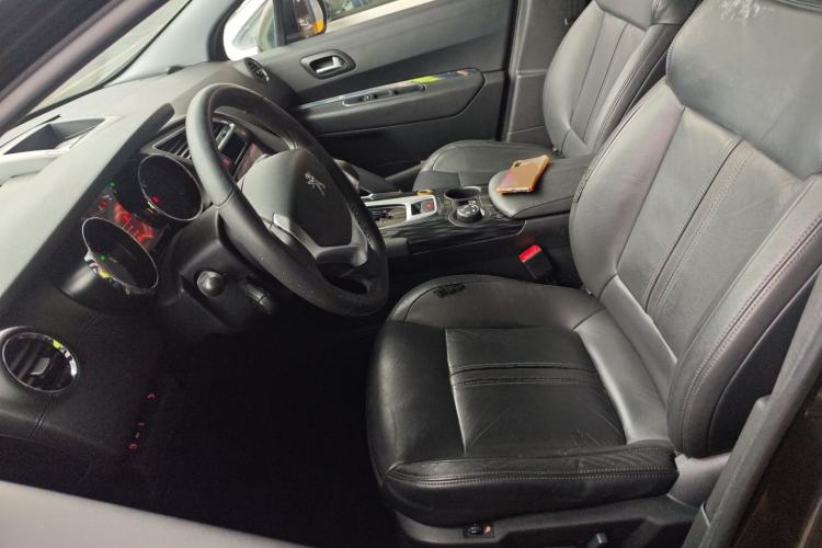 Used Peugeot 3008 2015 1.6THP Automatic Trend Edition Left Front Seat