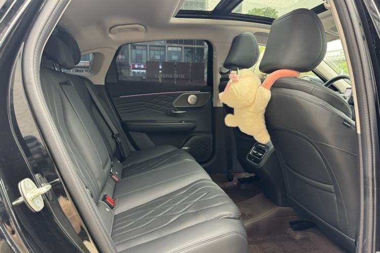 Used Chery Arrizo 8 PRO 2025 Pro 1.6T Comfort Version Interior 4