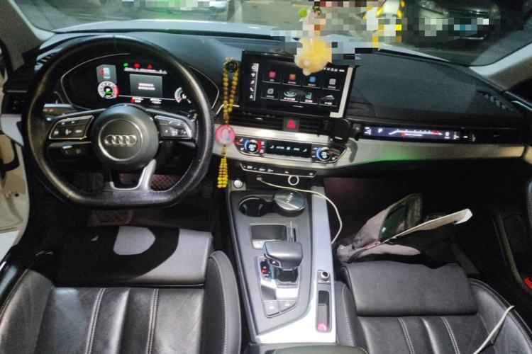 Used Audi A4L 2022 40 TFSI Luxury Dynamic Model