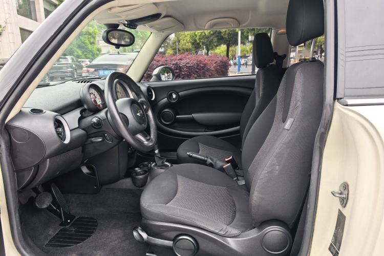 Used MINI 2011 1.6L ONE Left Front Seat