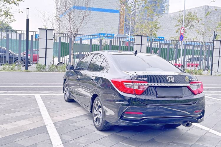 Used Honda Crider 2016 1.8L CVT Leading Edition
