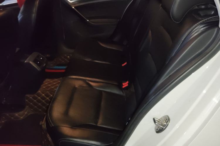 Used Volkswagen Golf 2018 1.6L Automatic Comfort Model
