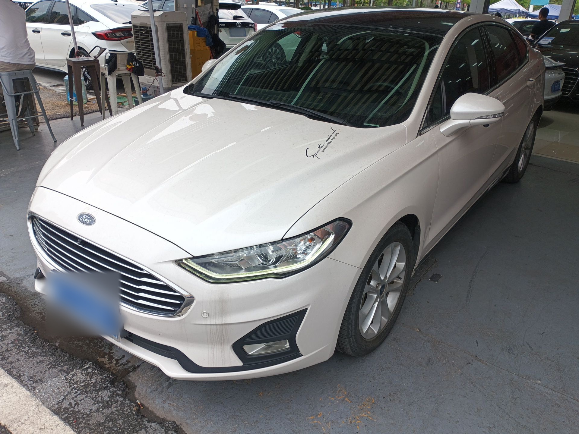 Parte inferior delantera